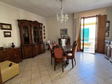 Appartamento in vendita a Palma Campania NA