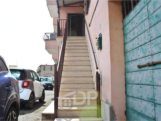 Appartamento in vendita a Palombara Sabina, Cretone