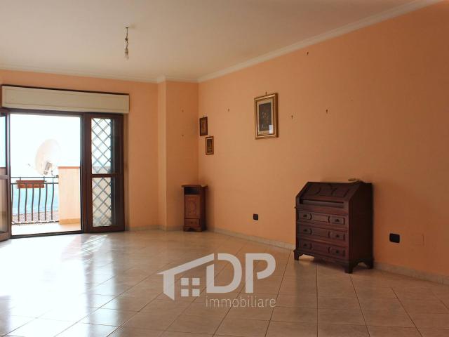 Appartamento in vendita a Palombara Sabina, Semicentrale