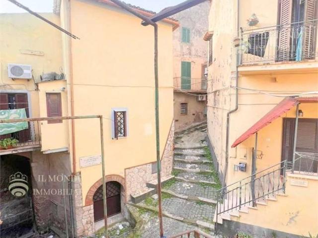 Appartamento in vendita a Palombara Sabina RM
