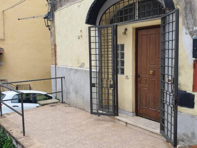 Appartamento in vendita a Palombara Sabina RM