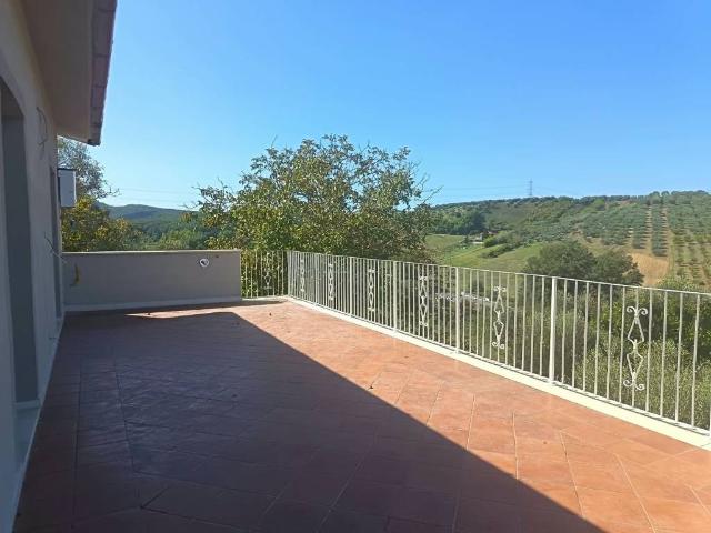 Appartamento in vendita a Palombara Sabina RM