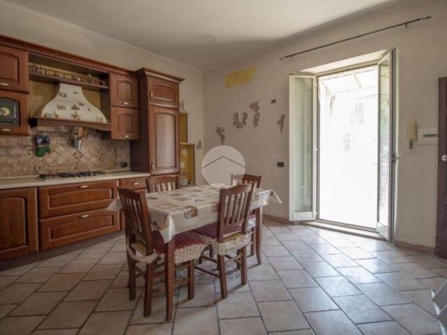 Appartamento in vendita a Palombara Sabina RM