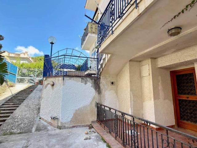 Appartamento in vendita a Palermo
