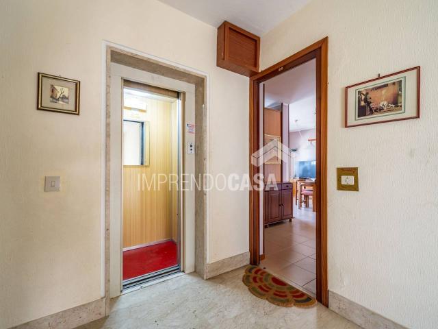 Appartamento in vendita a Palermo