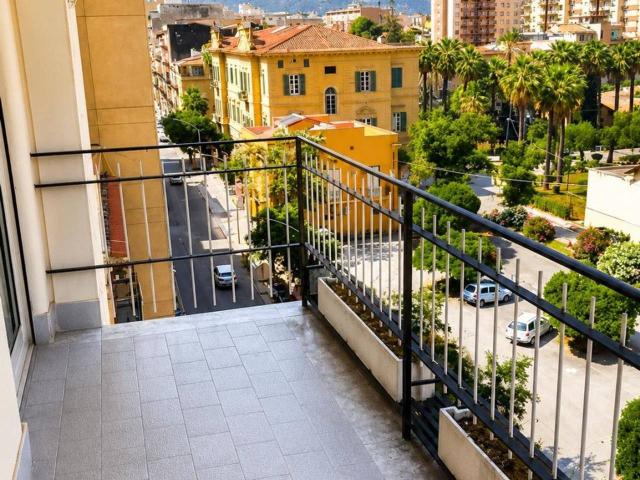 Appartamento in vendita a Palermo