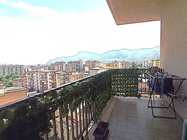 Appartamento in vendita a Palermo