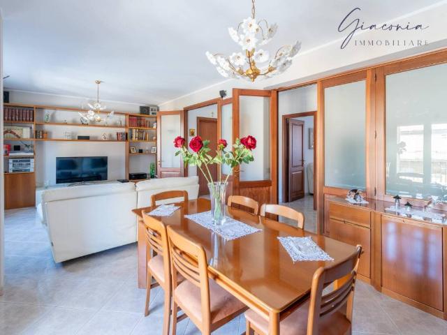 Appartamento in vendita a Palermo PA
