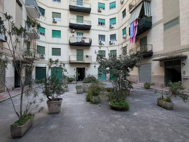 Appartamento in vendita a Palermo PA