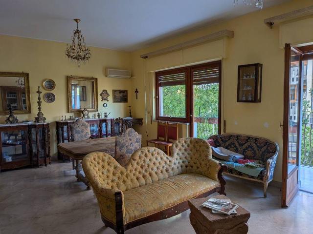 Appartamento in vendita a Palermo PA
