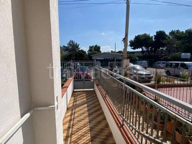 Appartamento in vendita a Palermo via Chirone, Partanna
