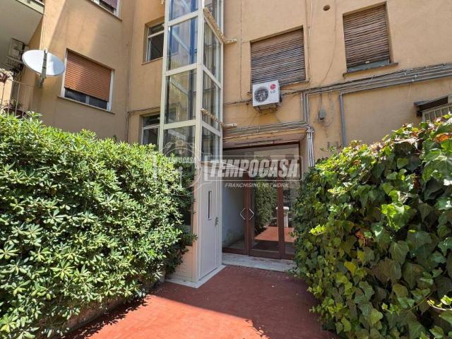 Appartamento in vendita a Palermo via Umbria, 7, De Gasperi Croce Rossa