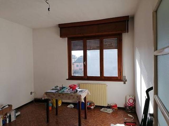 Appartamento in vendita a Pandino CR