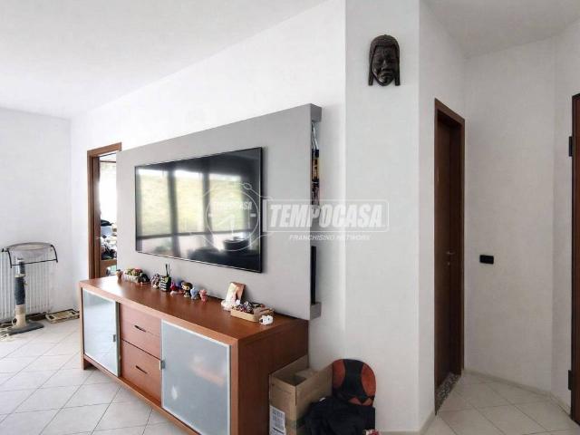 Appartamento in vendita a Pantigliate MI