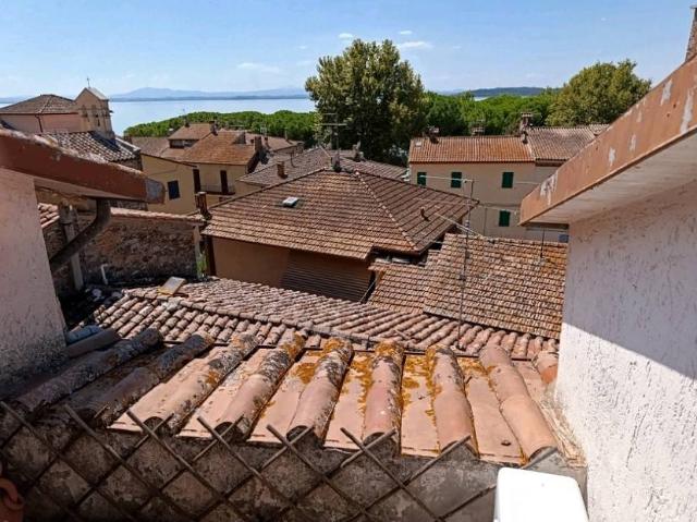 Appartamento in vendita a Passignano sul Trasimeno PG
