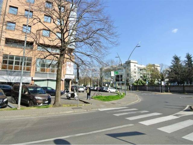 Appartamento in vendita a Parma piazzale Ravanet, 3, Pablo Prati Bocchi