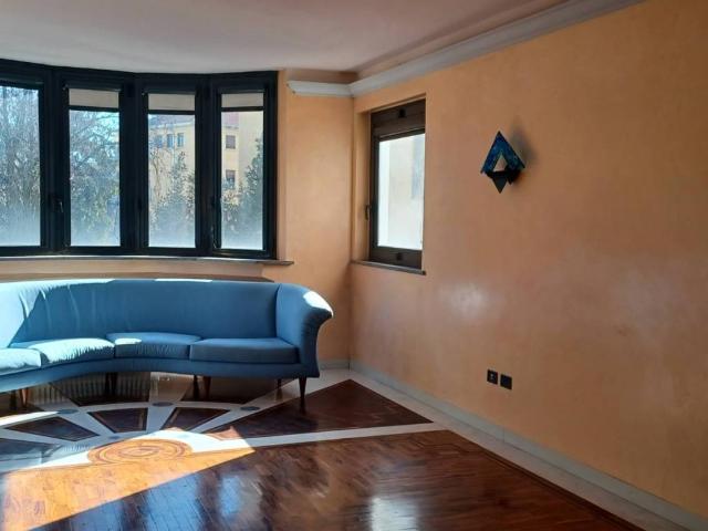 Appartamento in vendita a Parma PR