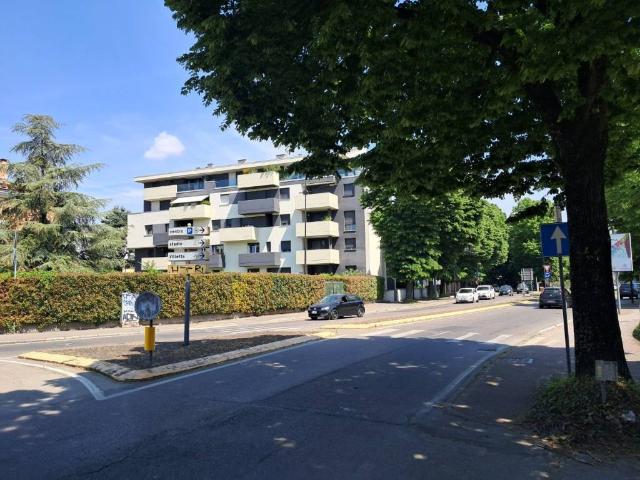 Appartamento in vendita a Parma PR