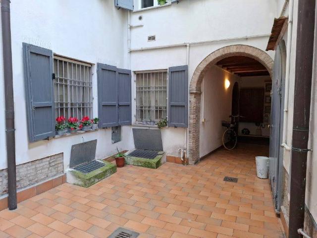 Appartamento in vendita a Parma PR