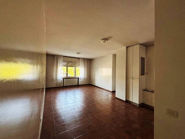 Appartamento in vendita a Parma PR