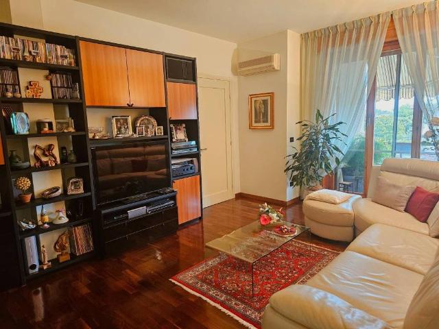 Appartamento in vendita a Parma PR