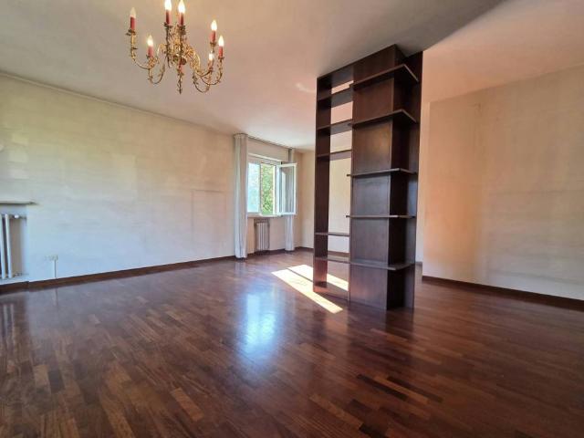 Appartamento in vendita a Parma PR