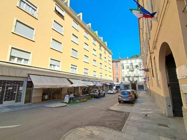 Appartamento in vendita a Parma PR