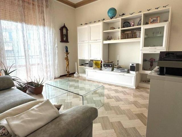 Appartamento in vendita a Parma PR