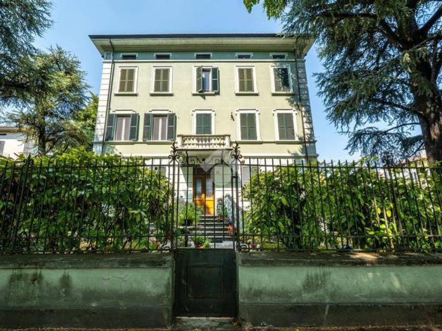 Appartamento in vendita a Parma PR