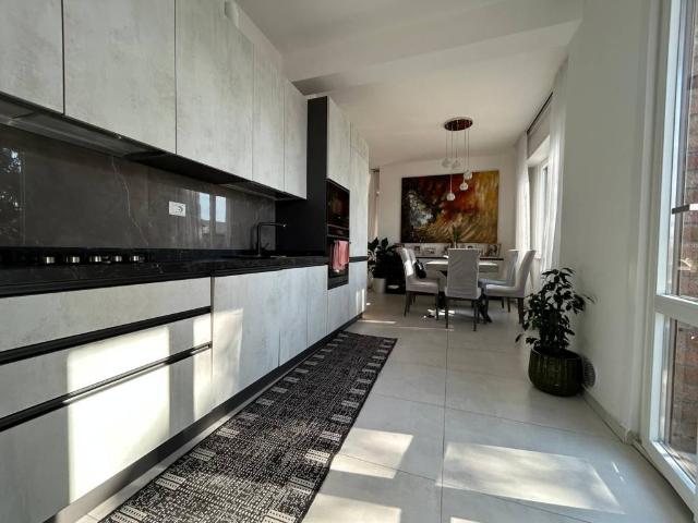 Appartamento in vendita a Parma PR