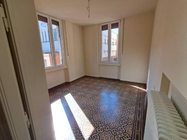 Appartamento in vendita a Parma PR