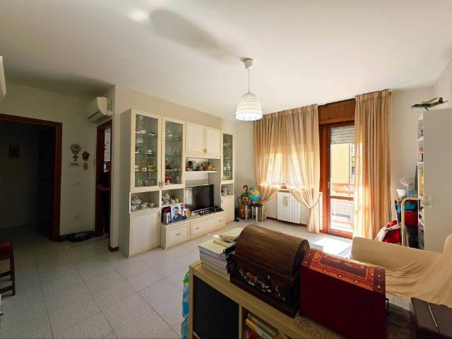 Appartamento in vendita a Parma PR