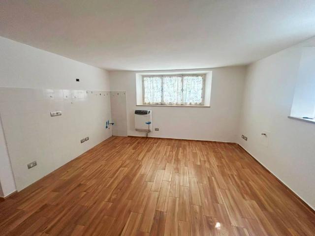 Appartamento in vendita a Parma PR