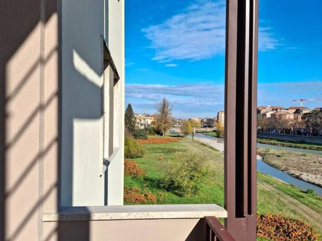 Appartamento in vendita a Parma PR