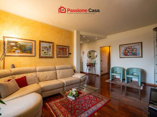 Appartamento in vendita a Parma PR