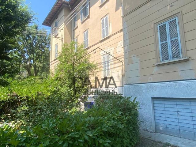 Appartamento in vendita a Parma PR