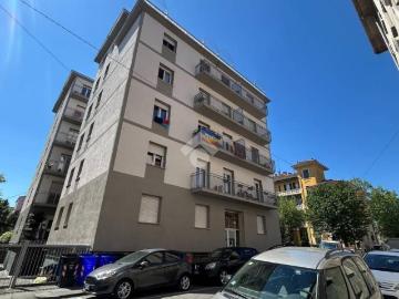 Appartamento in vendita a Parma via Zara, 4, Parco Ducale Oltretorrente