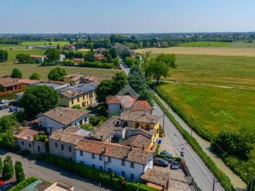 Appartamento in vendita a Parma