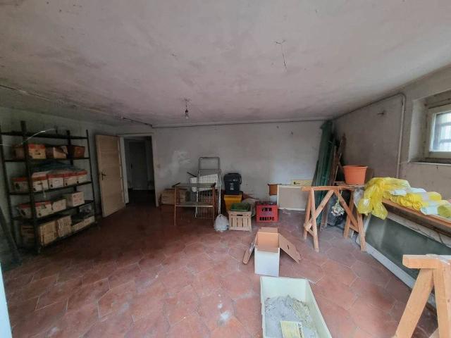 Appartamento in vendita a Parma