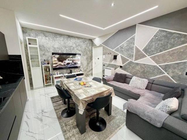 Appartamento in vendita a Parma
