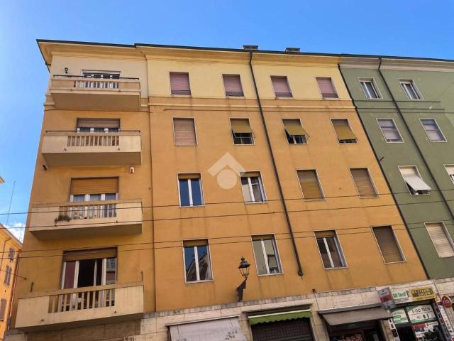 Appartamento in vendita a Parma