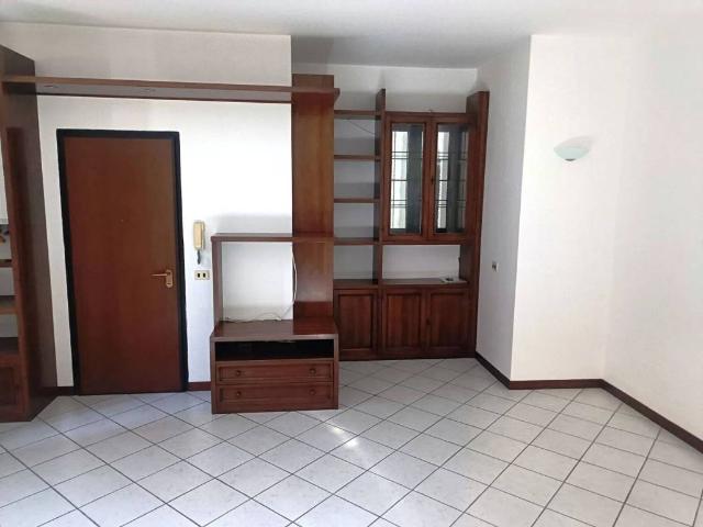 Appartamento in vendita a Parona PV