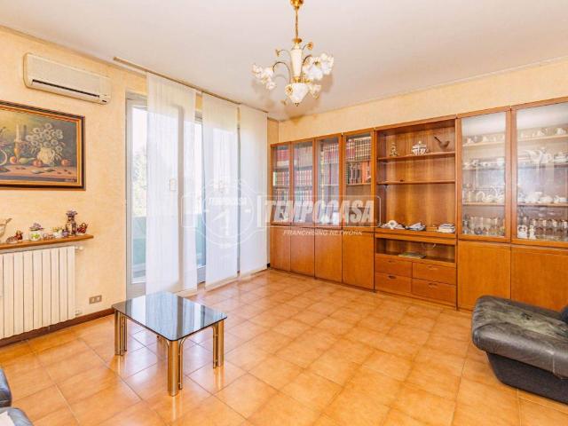 Appartamento in vendita a Parona PV