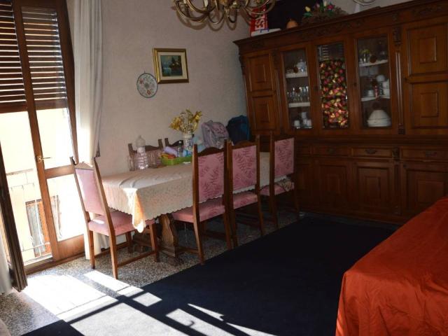 Appartamento in vendita a Parabiago MI