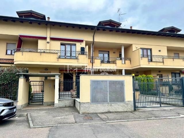 Appartamento in vendita a Parabiago MI