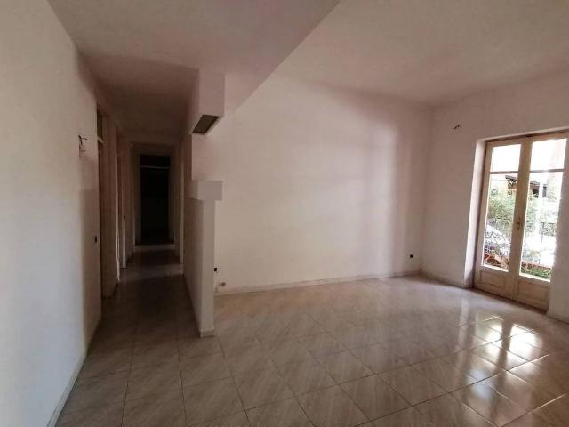 Appartamento in vendita a Partinico PA
