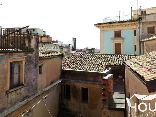 Appartamento in vendita a Paternò CT
