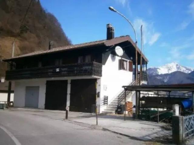 Appartamento in vendita a Paularo UD