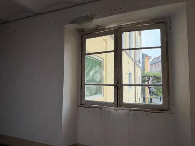 Appartamento in vendita a Pavia PV