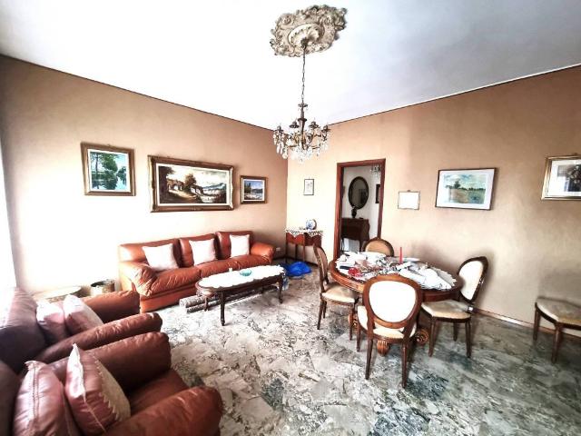 Appartamento in vendita a Pavia PV